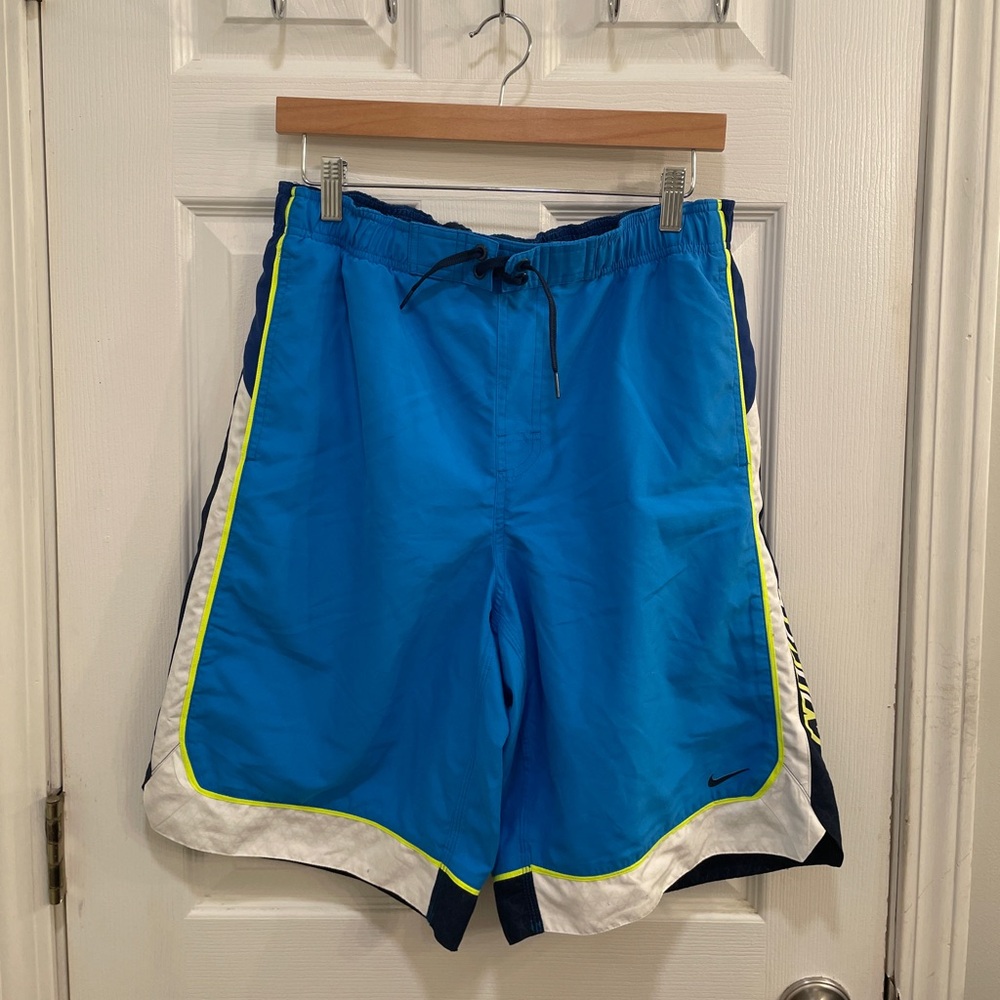 Nike Men's Blue and White Board Shorts with Mesh Lining Size Medium